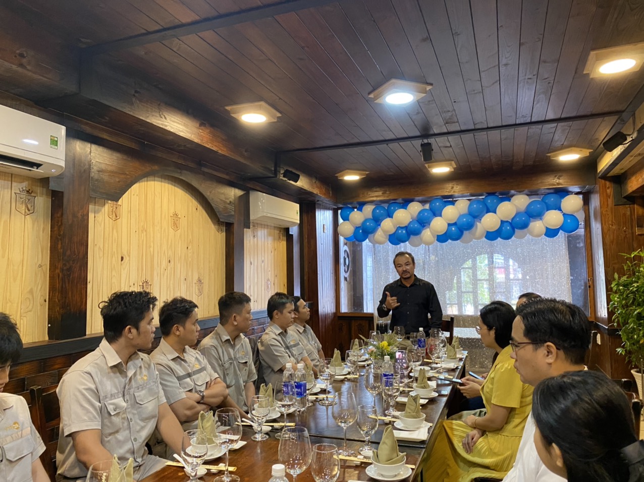 KHỞI ĐẦU NĂM MỚI 2023